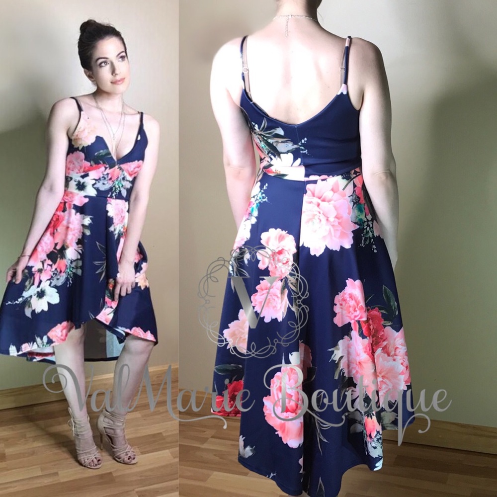 Beach Floral Dress - Navy - Picture 6 of 6